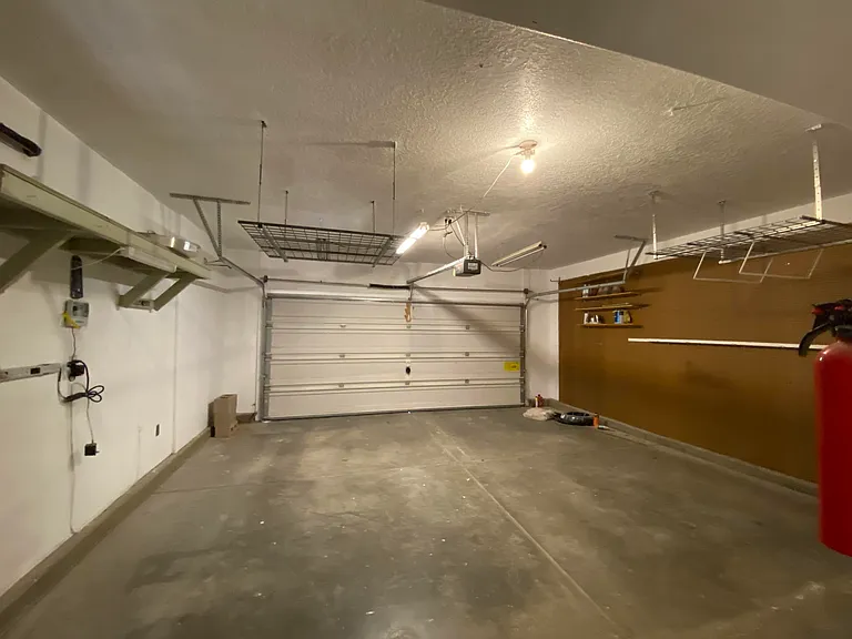1412 Stone Canyon Rd NE — Photo 17