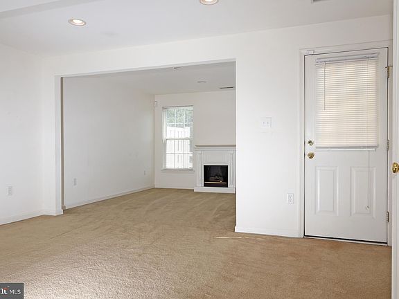 5th image of 38 Dare Ln