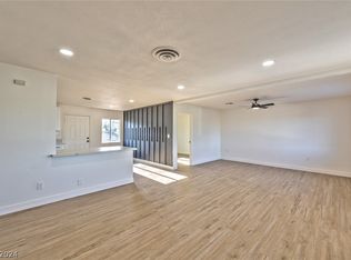 2017 Travis St, North Las Vegas, NV 89030