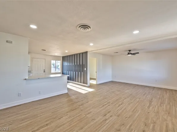 2017 Travis St, North Las Vegas, NV 89030
