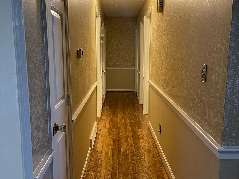 3229 Carriage Ln — Photo 1