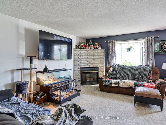2nd image of 60 Tamarack Trl