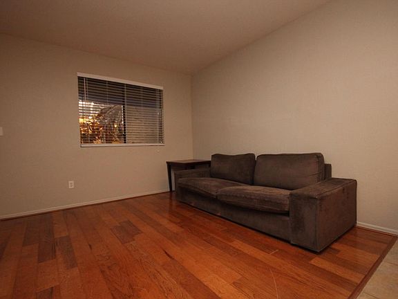5th image of 21626 N 23rd Ave Unit 304A