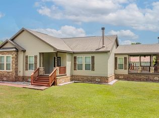 120 Pinkston Dr, New London, TX 75684