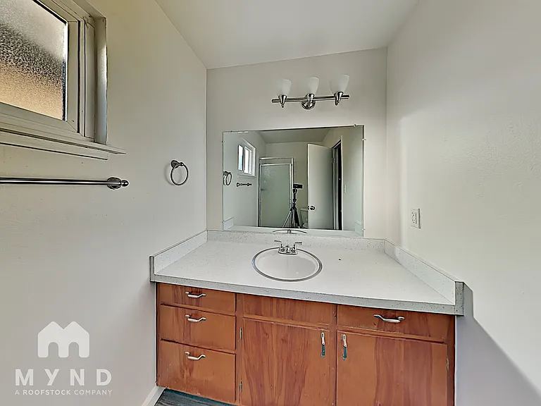 3757 39th Ave #2 — Photo 9
