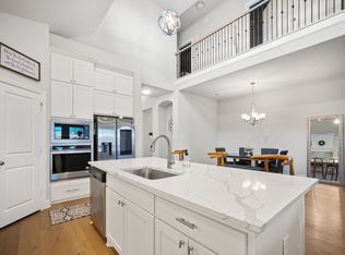 225 Lariat Trl, Waxahachie, TX 75165