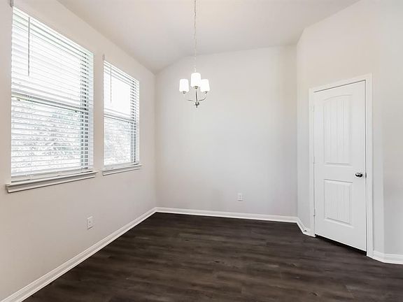 5th image of 255 County Road 5102f