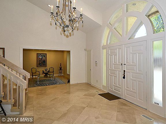 2nd image of 10213 Sorrel Ave