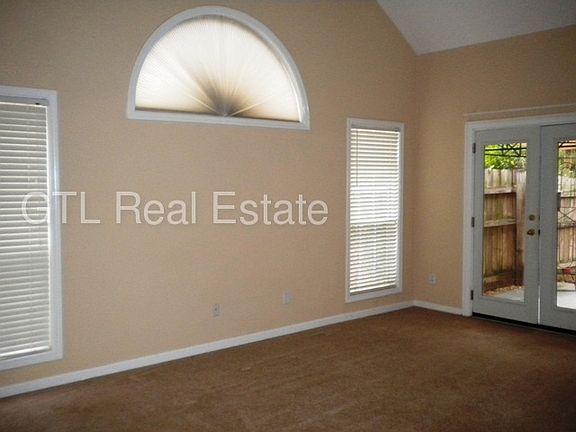 3rd image of 115 Clarin Way