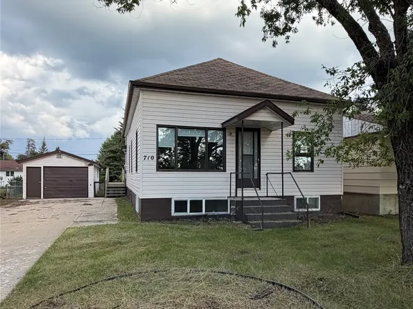 710 Prince Street, Hudson Bay, SK S0E 0Y0