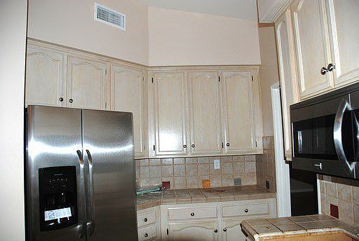3rd image of 44640 Marguerite Ct