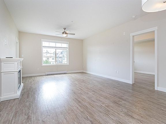 2nd image of 1900 Tulsa Rd #302