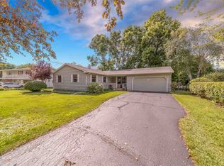 949 Starboard Ct, Oshkosh, WI 54901