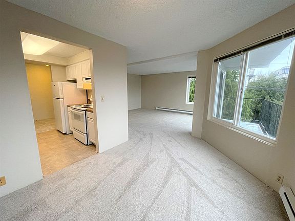 5th image of 501 Highland Dr #203