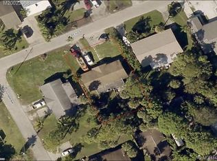 3278 SE Iris St, Stuart, FL 34997