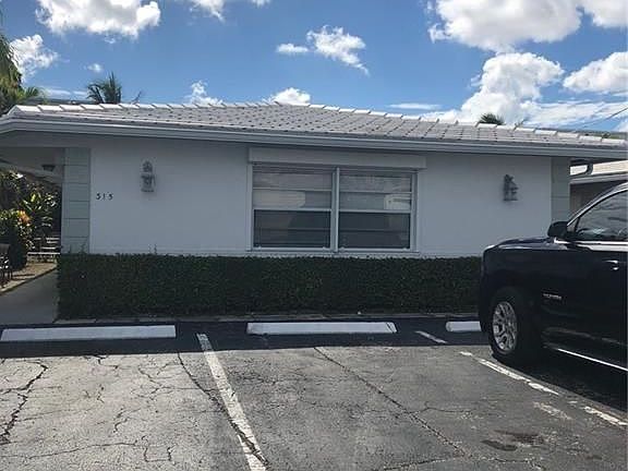 2nd image of 315 SE 12th Ave