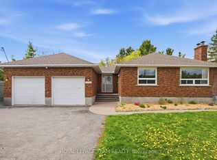 3246 Elizabeth St, Ottawa, ON K0A2W0