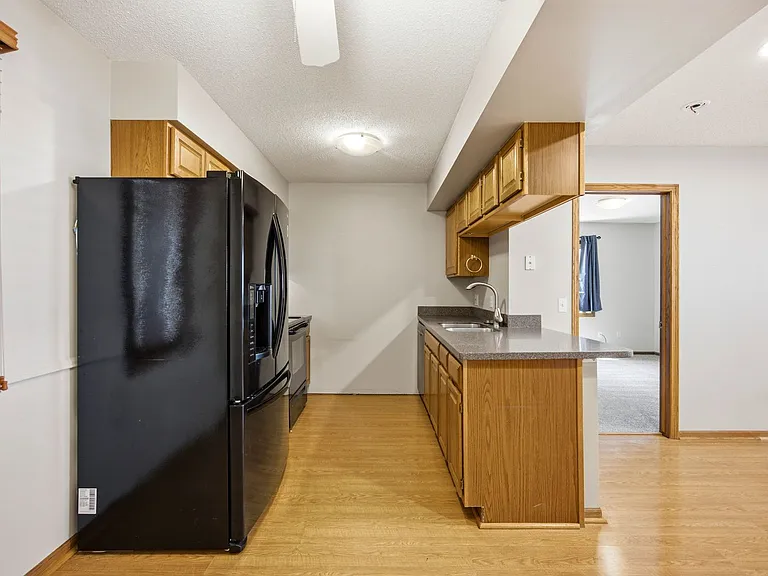401 SE Lowell Dr #4 — Photo 34