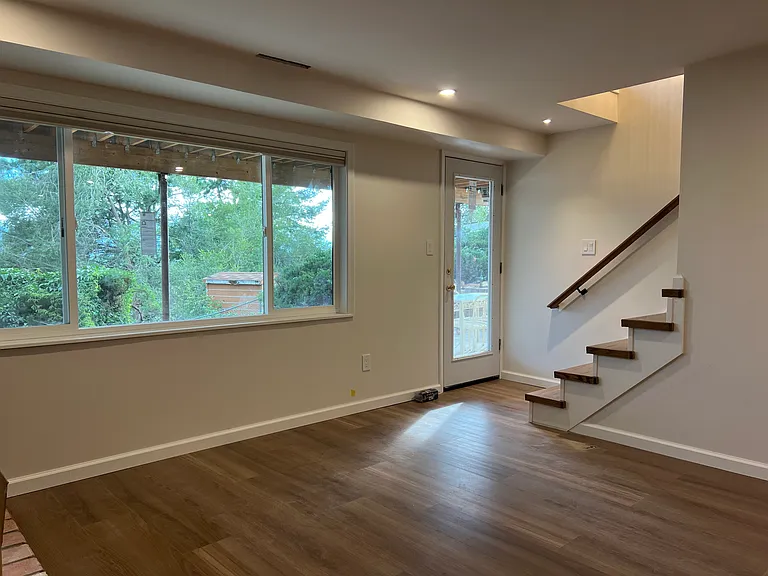 3245 Montebello Dr W — Photo 17