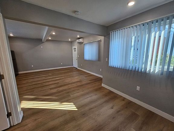 3rd image of 4117 W Adams Blvd #4121.50