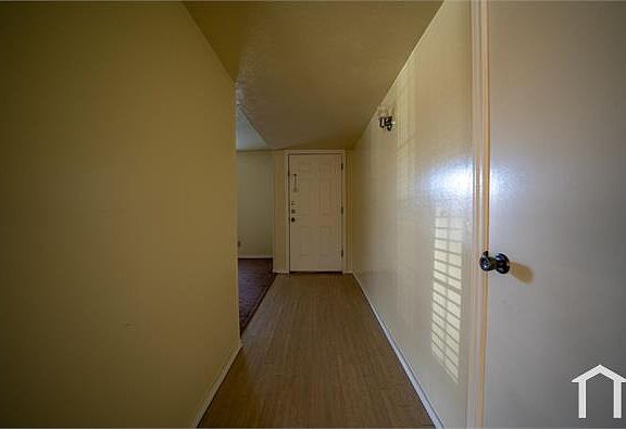5th image of 6218 Fallbrook Dr