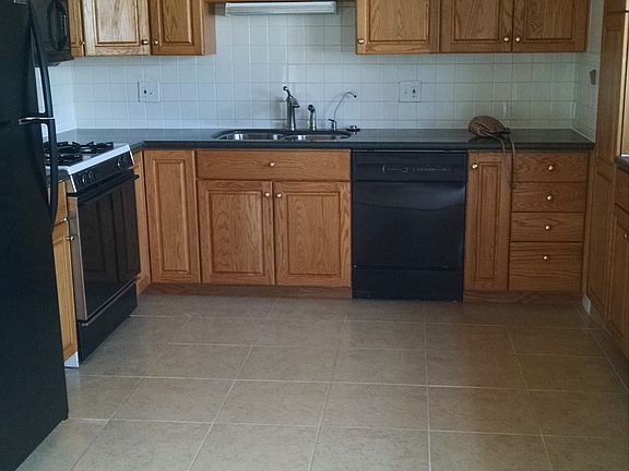 Live large open kitchen