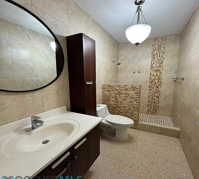 955 Arboleda #955 — Photo 7