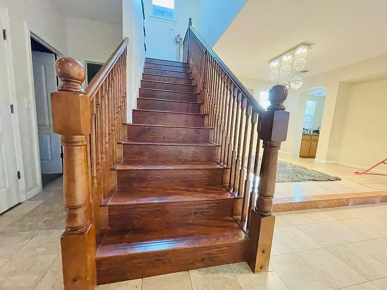 381 W Alameda Dr — Photo 8