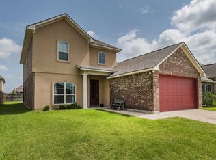 401 Cautillion Dr, Youngsville, LA 70592