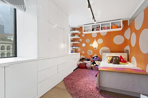 Sold by Corcoran | media 17