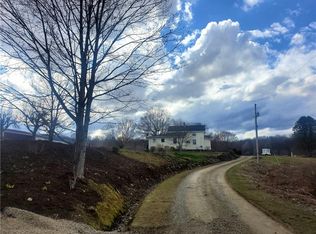 7011 Kiter Rd, Cochranton, PA 16314