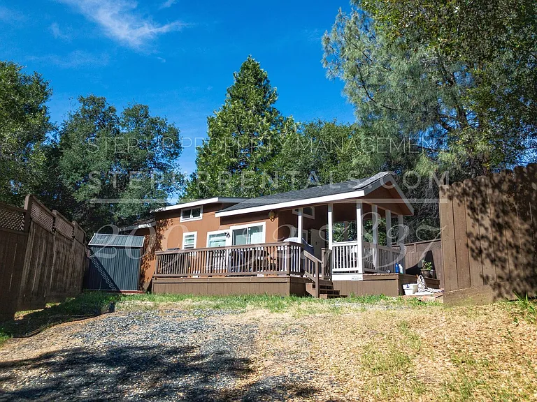 20326 S Sunshine Rd #B — Photo 3