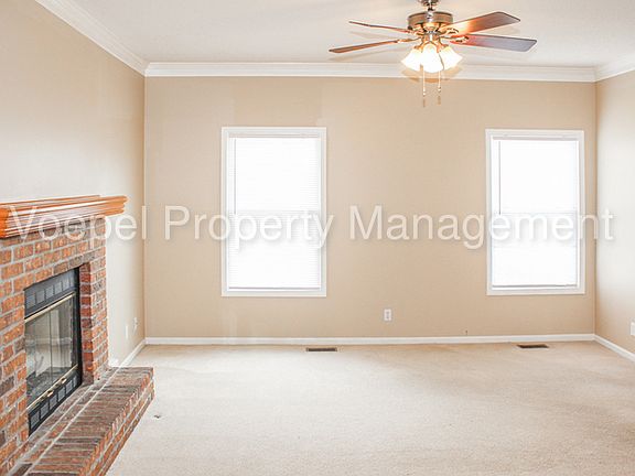4th image of 15508 Glenwood Ave