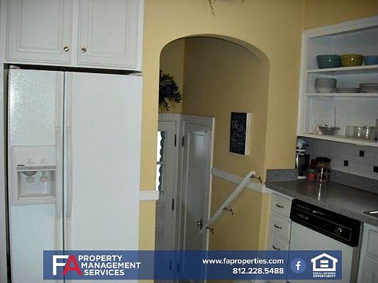 5th image of 3219 Bayard Park Dr