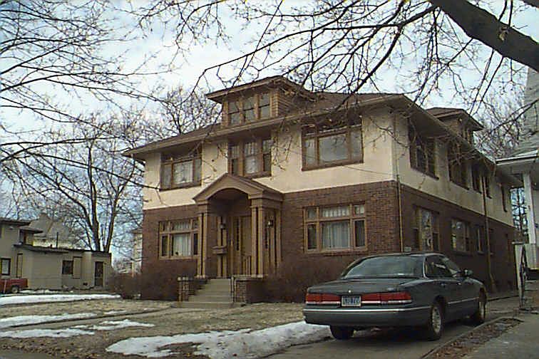 1st image of 111 Frelinghuysen Ave APT 2