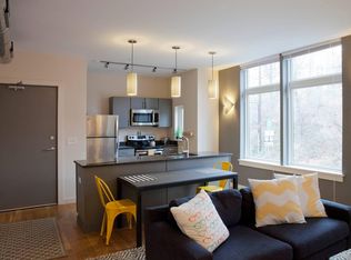 1600 Jefferson Park Ave APT 202, Charlottesville, VA 22903