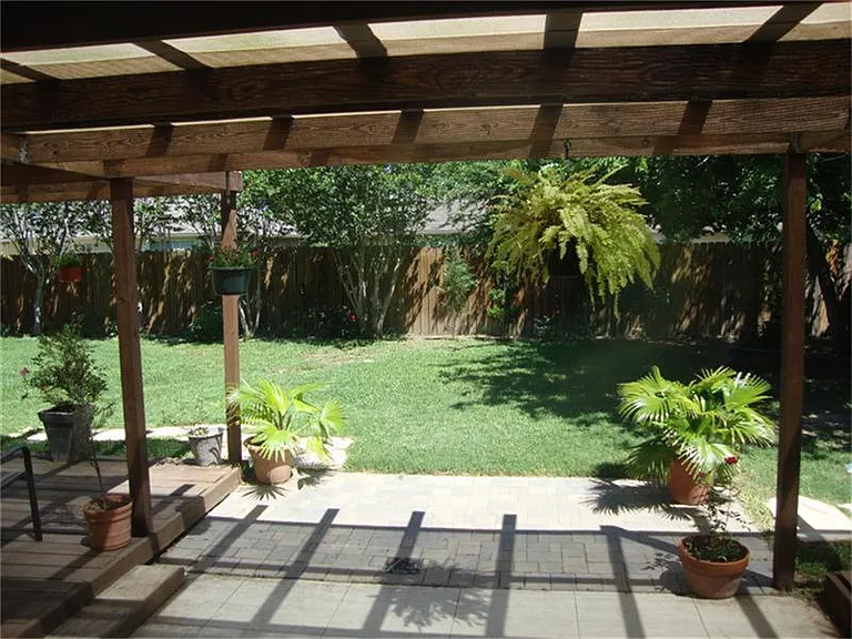 22818 Brafferton Ln — Photo 23