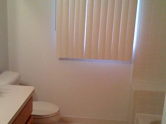 3rd image of 48690 Southway Dr