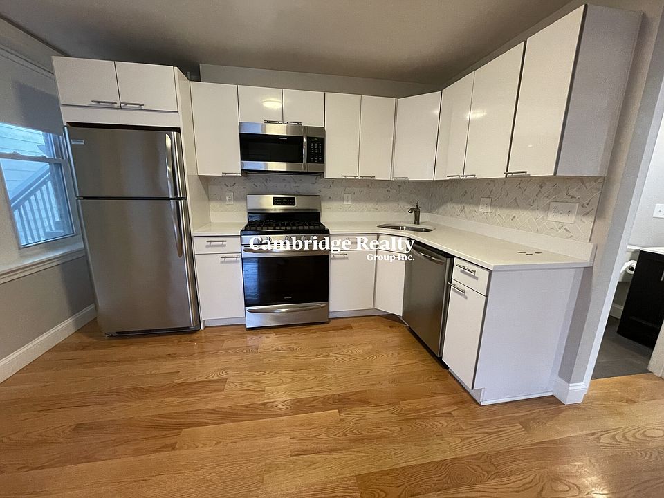 1st image of 124 Berkshire St #1T