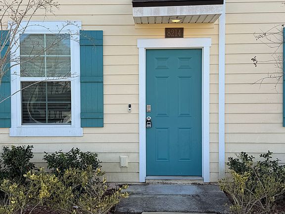 2nd image of 8214 Larose Rd