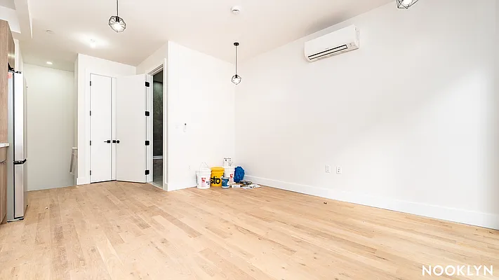 Rented by Nooklyn NYC LLC | media 3