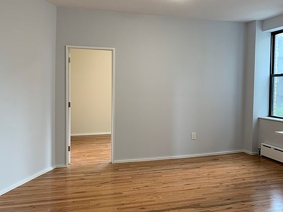 3rd image of 164 E 33rd St #3