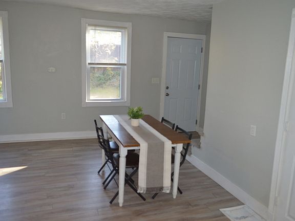 4th image of 4 1st St