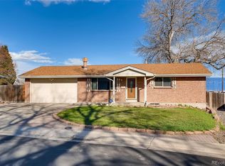 450 Leo Ln, Thornton, CO 80260