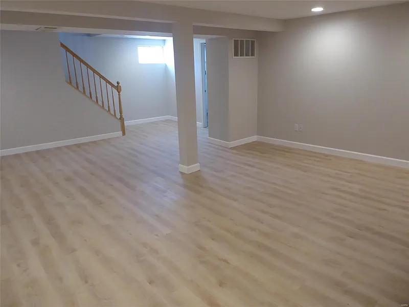 Thumbnail 15