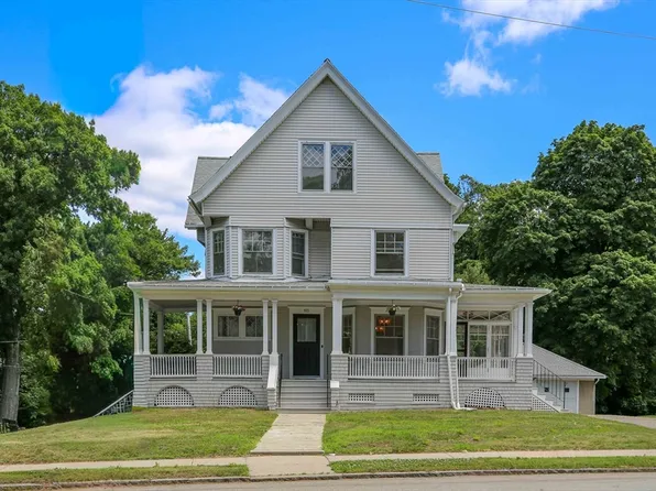 911 Pleasant St, Worcester, MA 01602