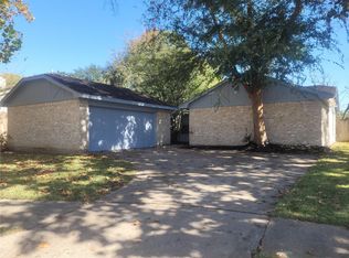 7919 Corrales Dr, Houston, TX 77083