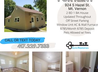 924 S Hazel St, Mount Vernon, MO 65712