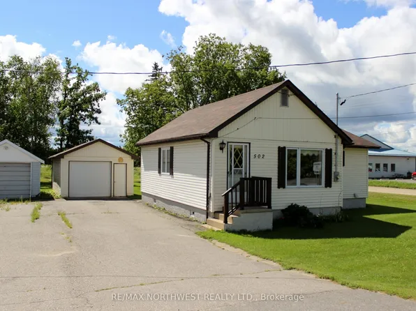 502 Atwood Ave, Rainy River, ON P0W 1L0