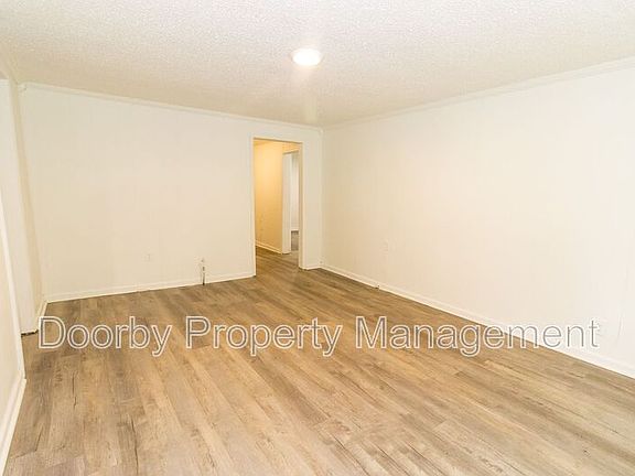 4th image of 3203 New York Ave